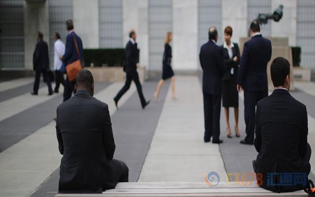 黄金多头短线获利回吐，但金市仍持坚，特朗普保持对墨西哥高要价，各界仍担忧贸易形势