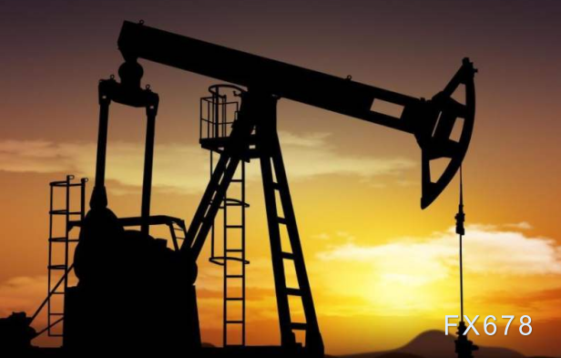 EIA原油库存降幅超预期，美油短线飙升0.9美元